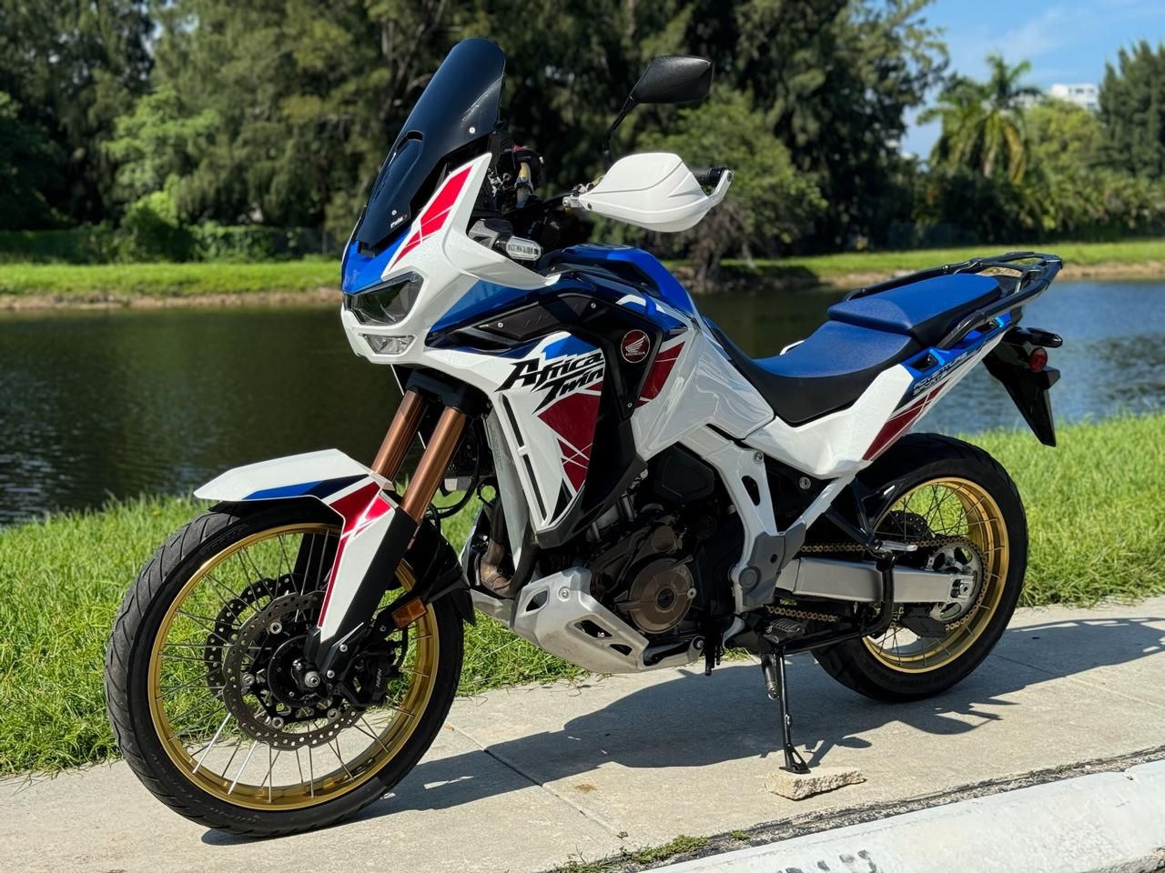 2022 Honda Africa Twin Adventure Sports ES DCT in North Miami Beach, Florida - Photo 12