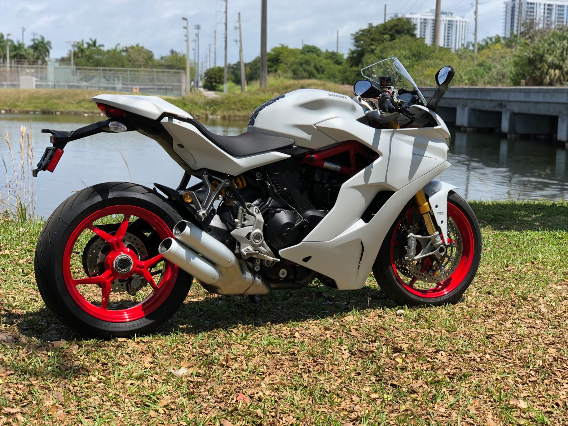 2017 Ducati SuperSport S in North Miami Beach, Florida - Photo 3