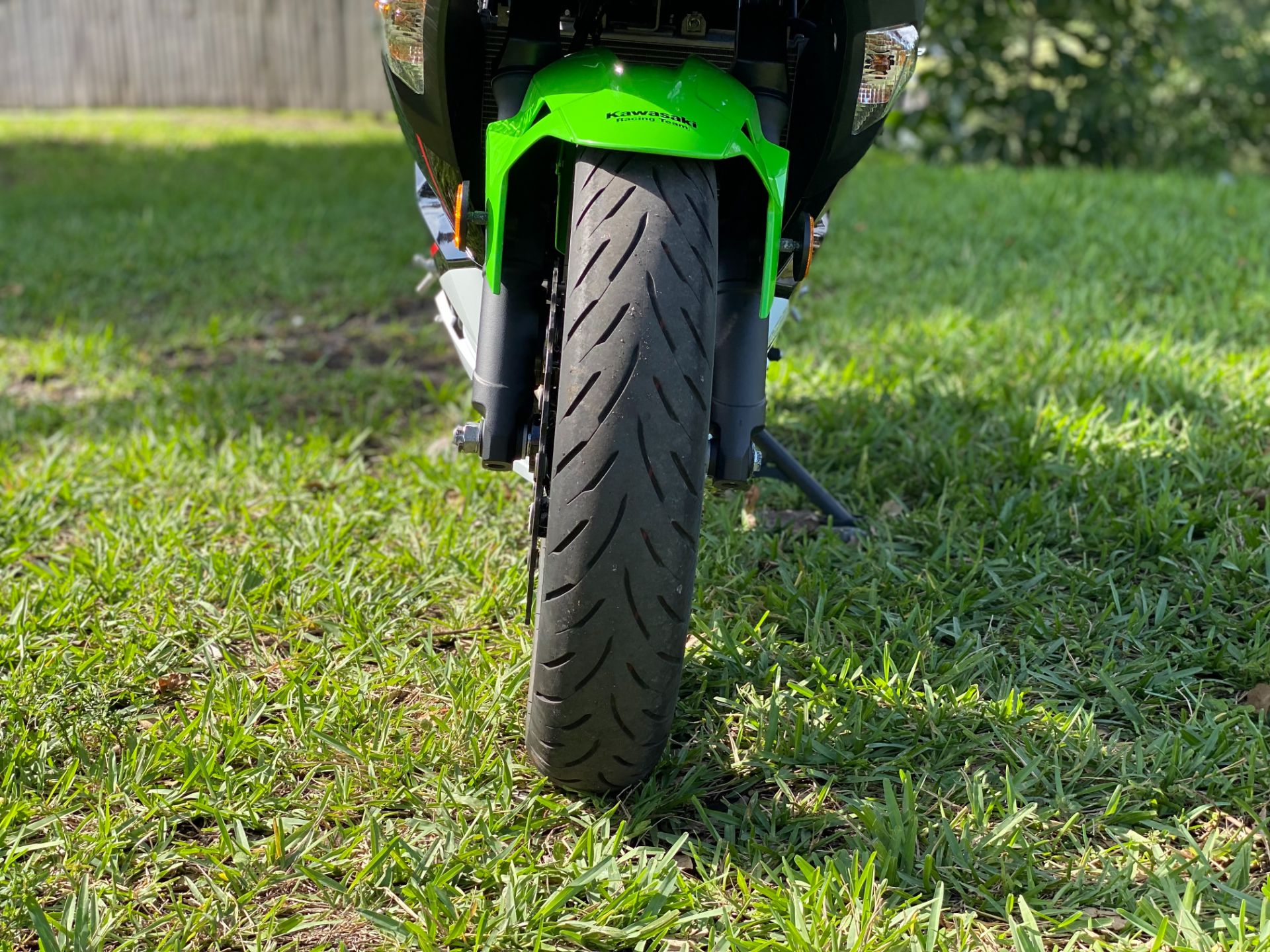 2022 Kawasaki Ninja 400 ABS KRT Edition in North Miami Beach, Florida - Photo 8