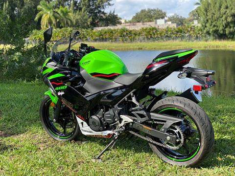 2022 Kawasaki Ninja 400 ABS KRT Edition in North Miami Beach, Florida - Photo 20