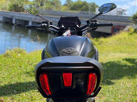 2013 Ducati Diavel Dark in North Miami Beach, Florida - Photo 12