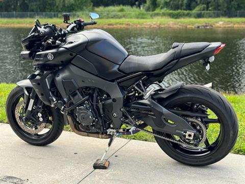 2022 Yamaha MT-10 in North Miami Beach, Florida - Photo 14