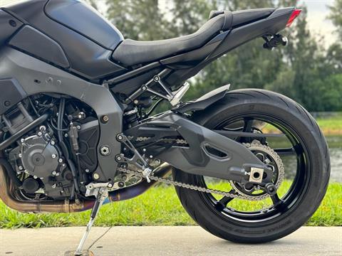 2022 Yamaha MT-10 in North Miami Beach, Florida - Photo 16