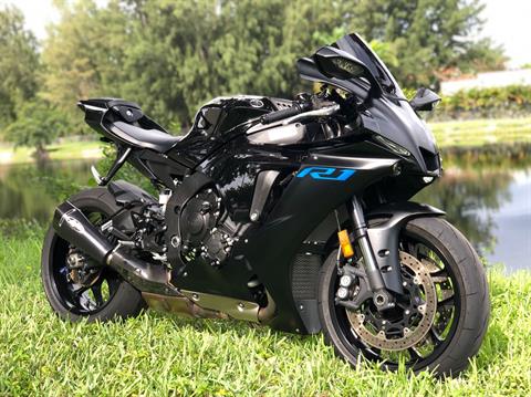 2020 Yamaha YZF-R1 in North Miami Beach, Florida - Photo 1