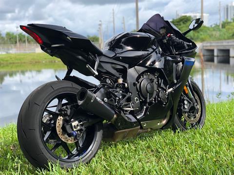 2020 Yamaha YZF-R1 in North Miami Beach, Florida - Photo 3