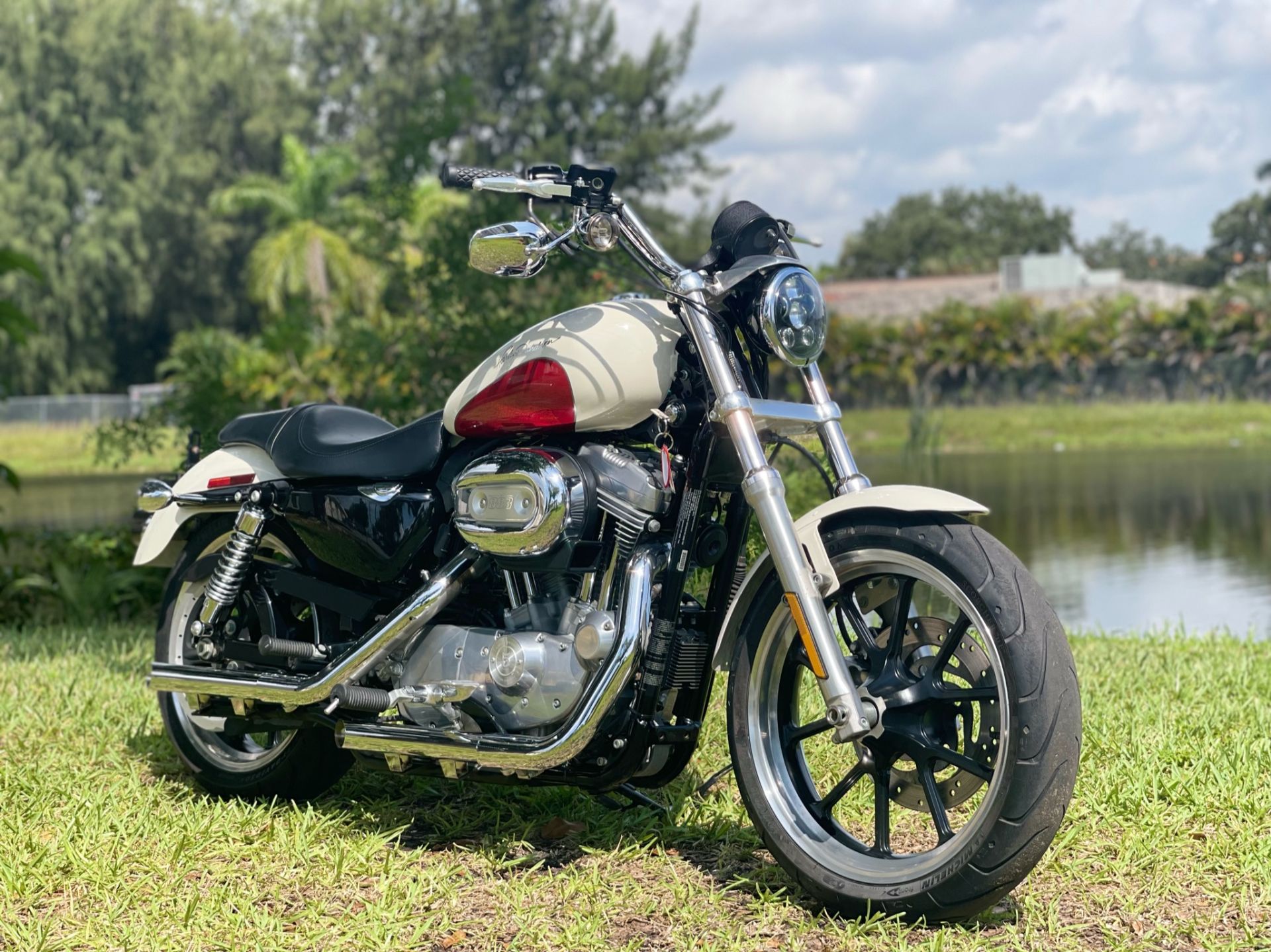 2012 Harley-Davidson Sportster® 883 SuperLow® in North Miami Beach, Florida - Photo 1