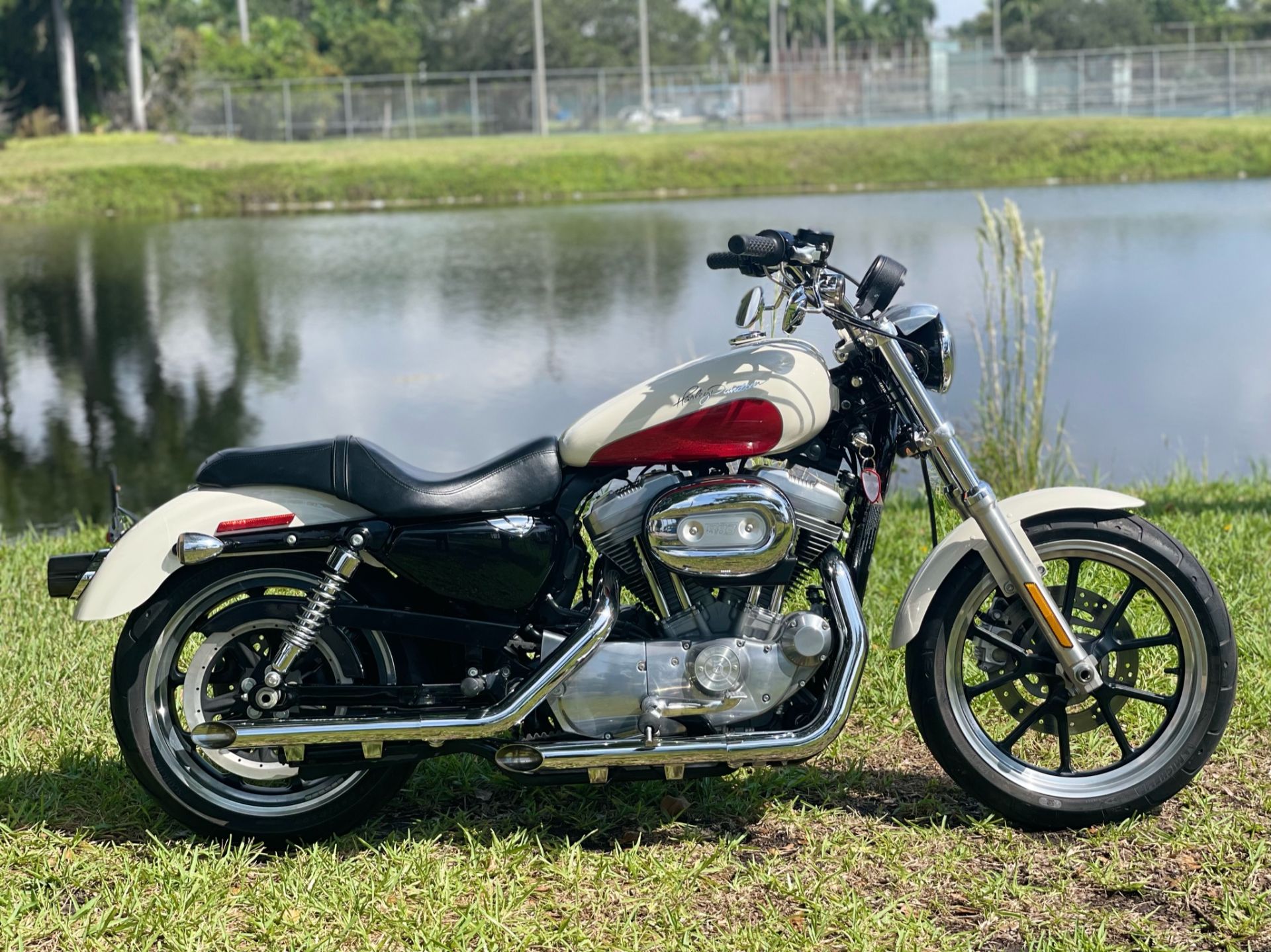 2012 Harley-Davidson Sportster® 883 SuperLow® in North Miami Beach, Florida - Photo 3