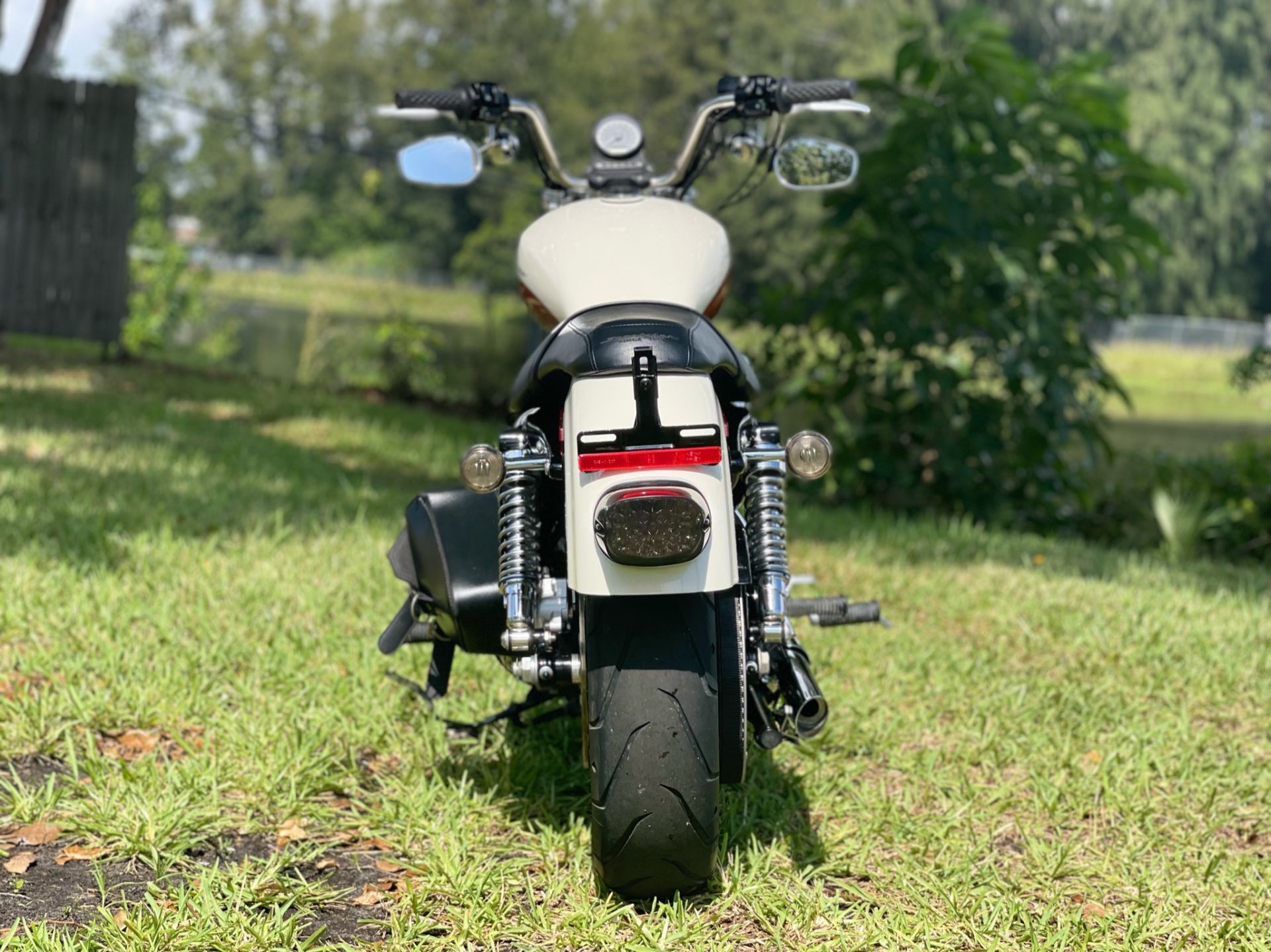 2012 Harley-Davidson Sportster® 883 SuperLow® in North Miami Beach, Florida - Photo 11