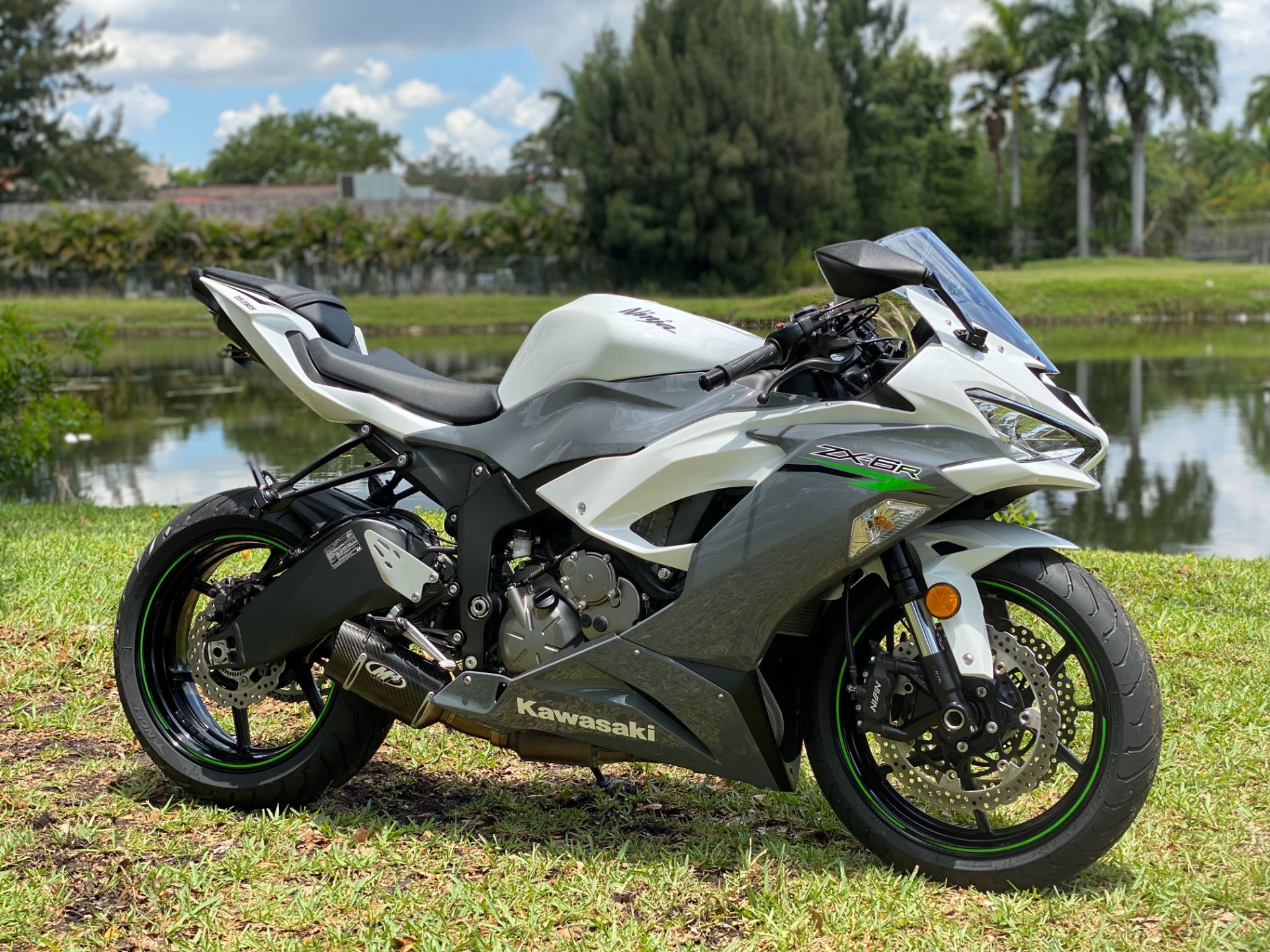 2021 Kawasaki Ninja ZX-6R in North Miami Beach, Florida - Photo 1