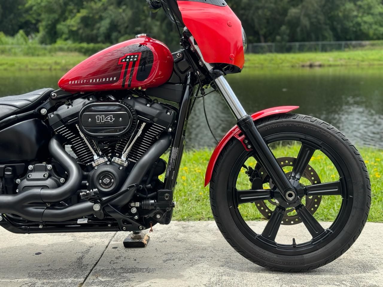 2022 Harley-Davidson Street Bob® 114 in North Miami Beach, Florida - Photo 6