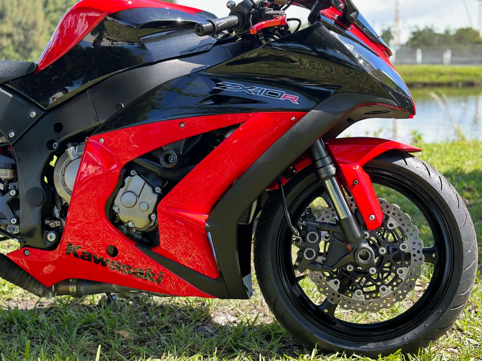 2012 Kawasaki Ninja® ZX™-10R in North Miami Beach, Florida - Photo 12