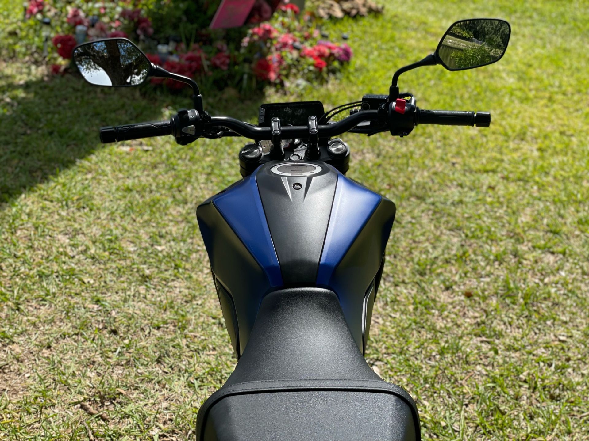 2020 Honda CB300R ABS in North Miami Beach, Florida - Photo 17
