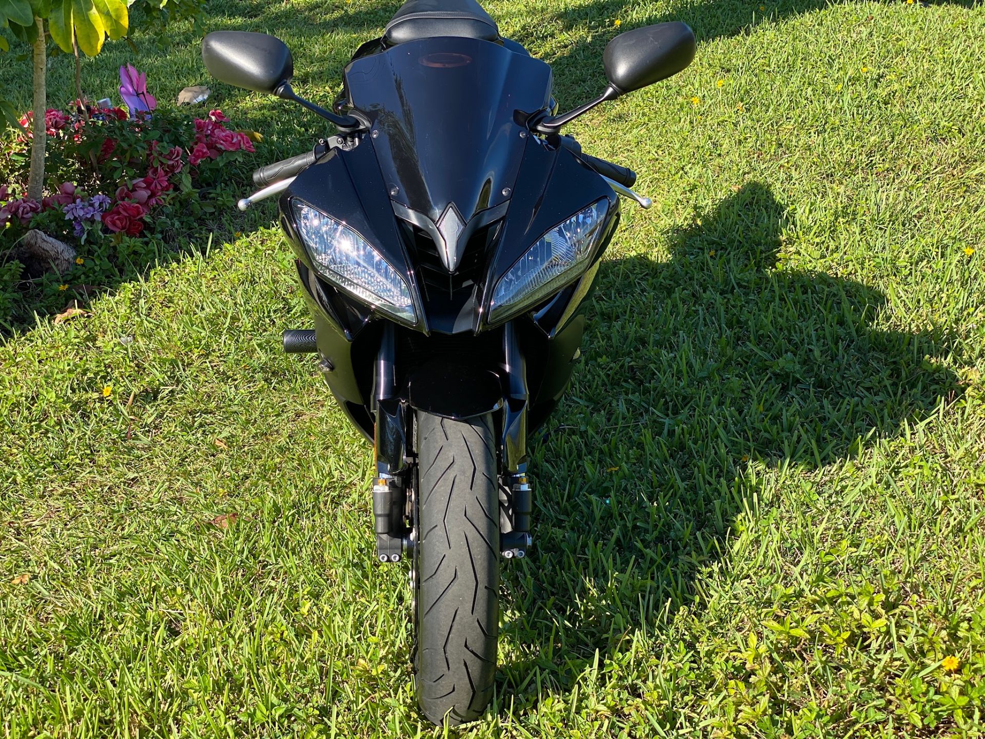 2012 Yamaha YZF-R6 in North Miami Beach, Florida - Photo 5