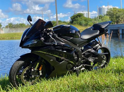2012 Yamaha YZF-R6 in North Miami Beach, Florida - Photo 16