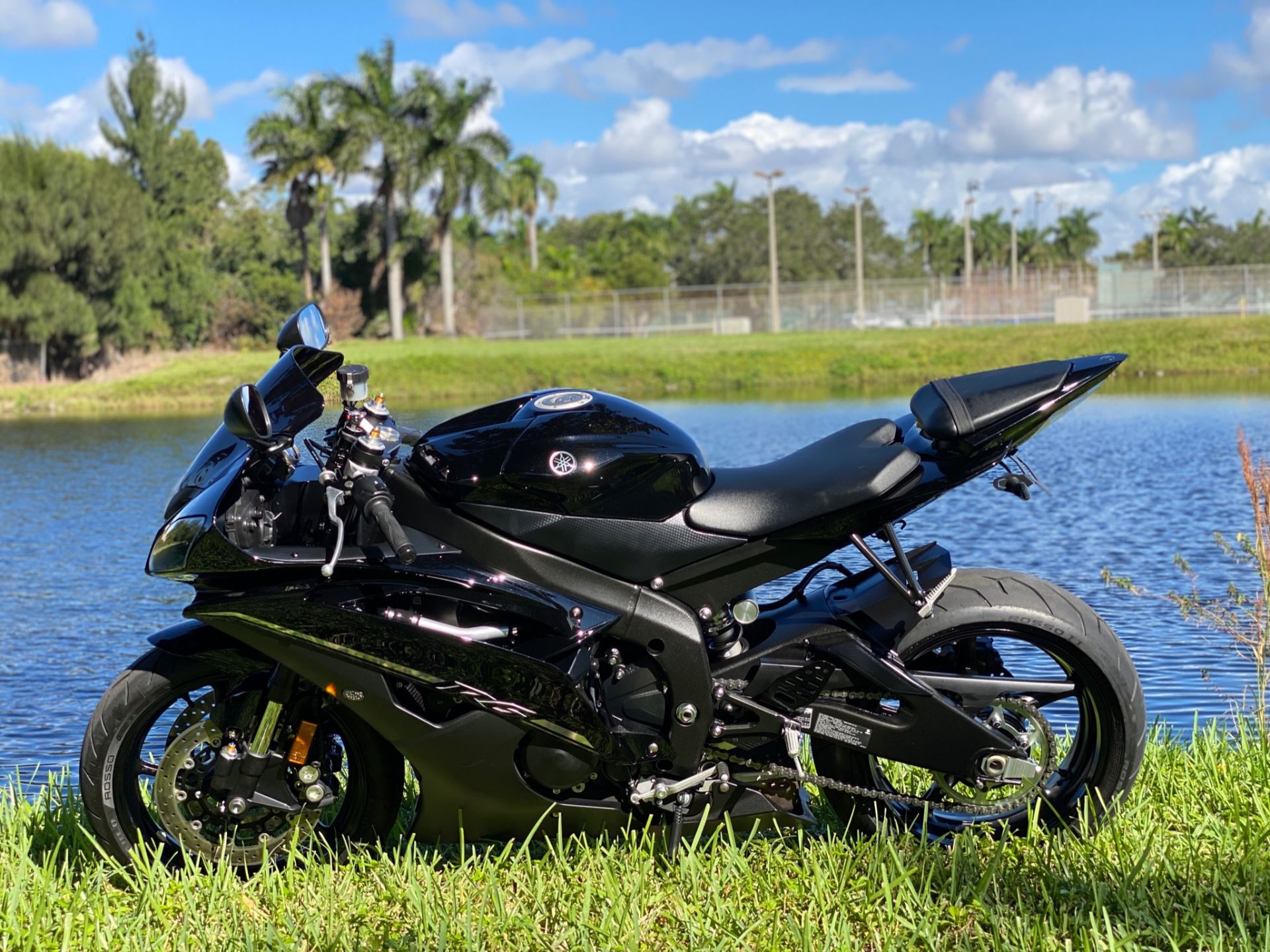 2012 Yamaha YZF-R6 in North Miami Beach, Florida - Photo 17