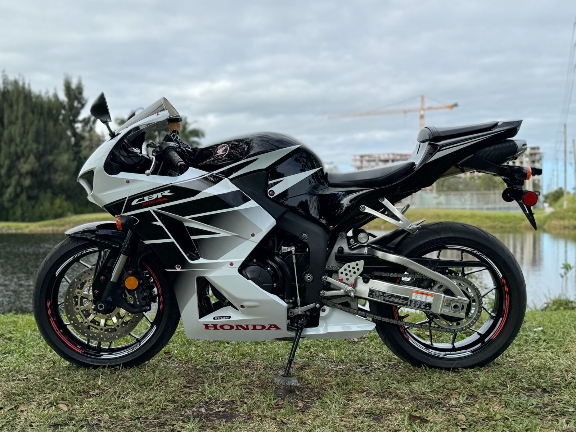 2016 Honda CBR600RR in North Miami Beach, Florida - Photo 13