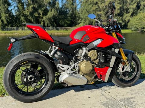 2022 Ducati Streetfighter V4 S in North Miami Beach, Florida - Photo 4