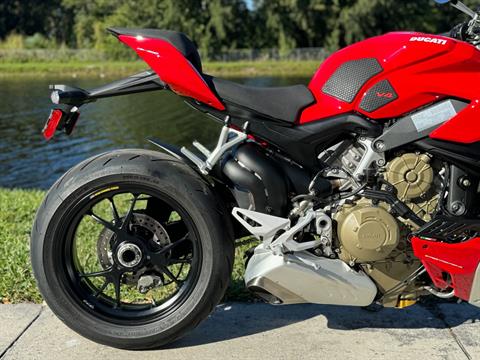 2022 Ducati Streetfighter V4 S in North Miami Beach, Florida - Photo 5