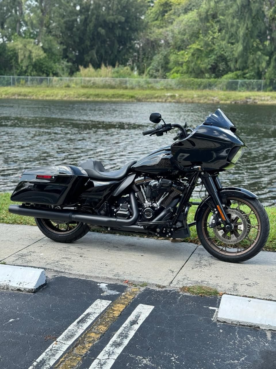 2023 Harley-Davidson Road Glide® ST in North Miami Beach, Florida - Photo 2