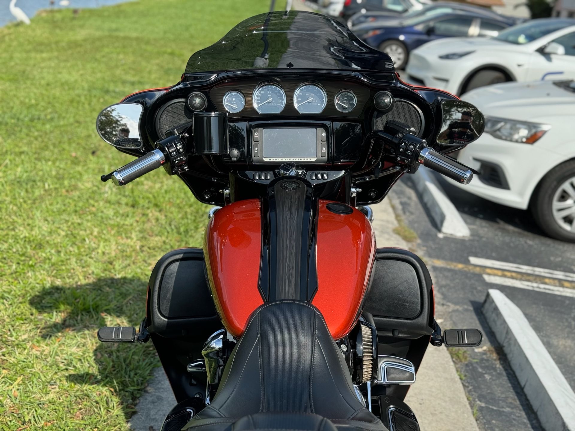 2017 Harley-Davidson CVO™ Street Glide® in North Miami Beach, Florida - Photo 10
