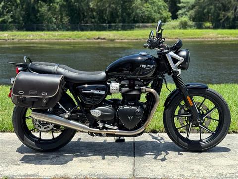 2020 Triumph Street Twin in North Miami Beach, Florida - Photo 3