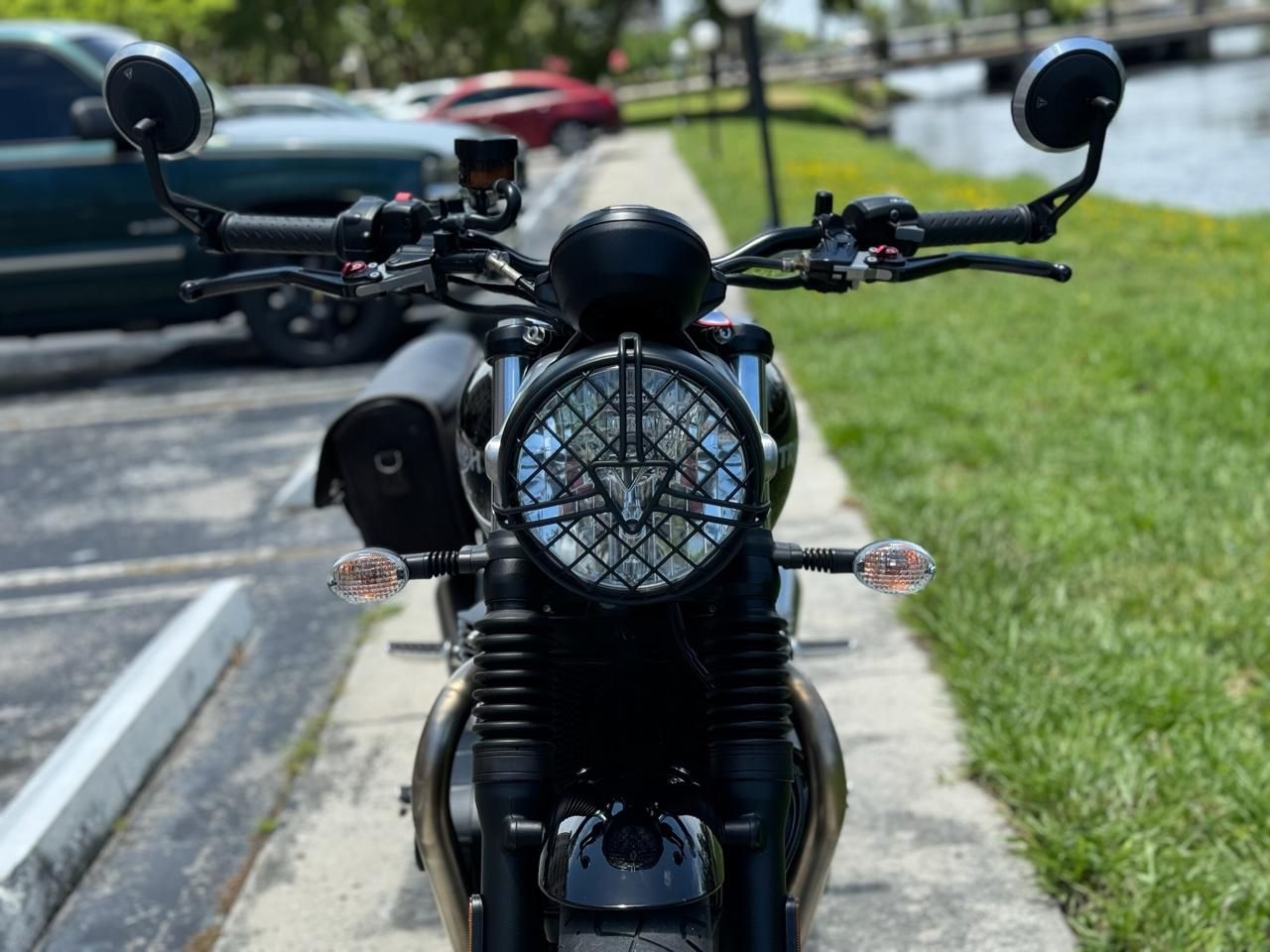 2020 Triumph Street Twin in North Miami Beach, Florida - Photo 7