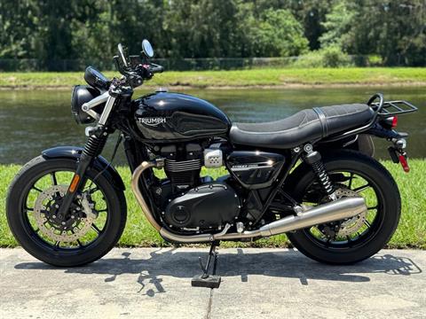 2020 Triumph Street Twin in North Miami Beach, Florida - Photo 13