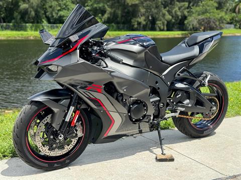 2022 Kawasaki Ninja ZX-10R in North Miami Beach, Florida - Photo 12