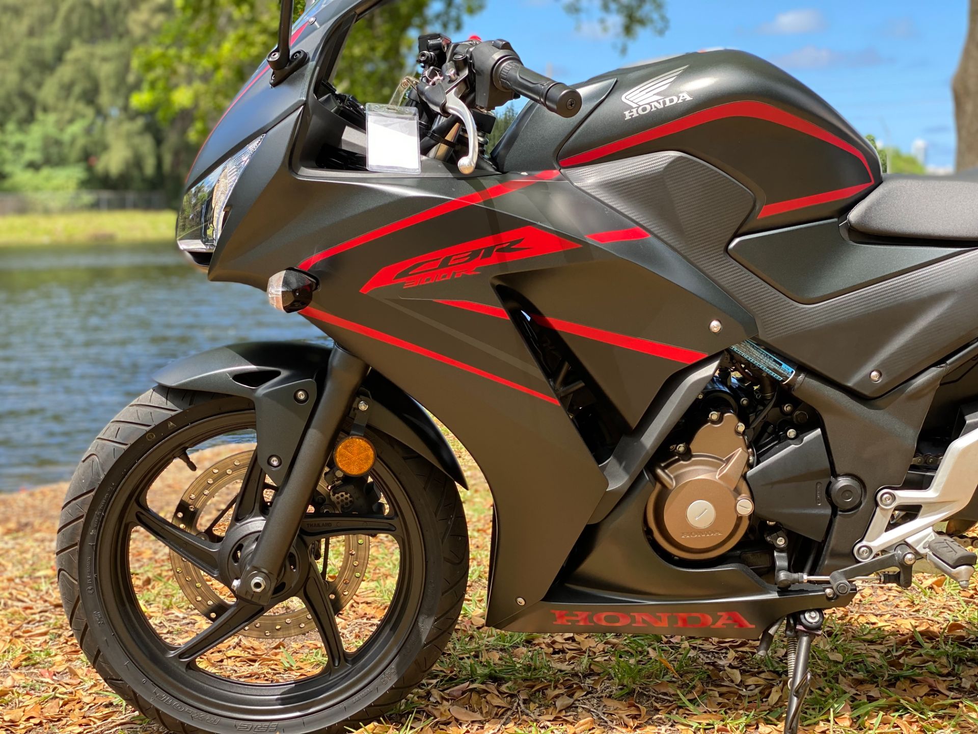 2019 Honda CBR300R ABS in North Miami Beach, Florida - Photo 24