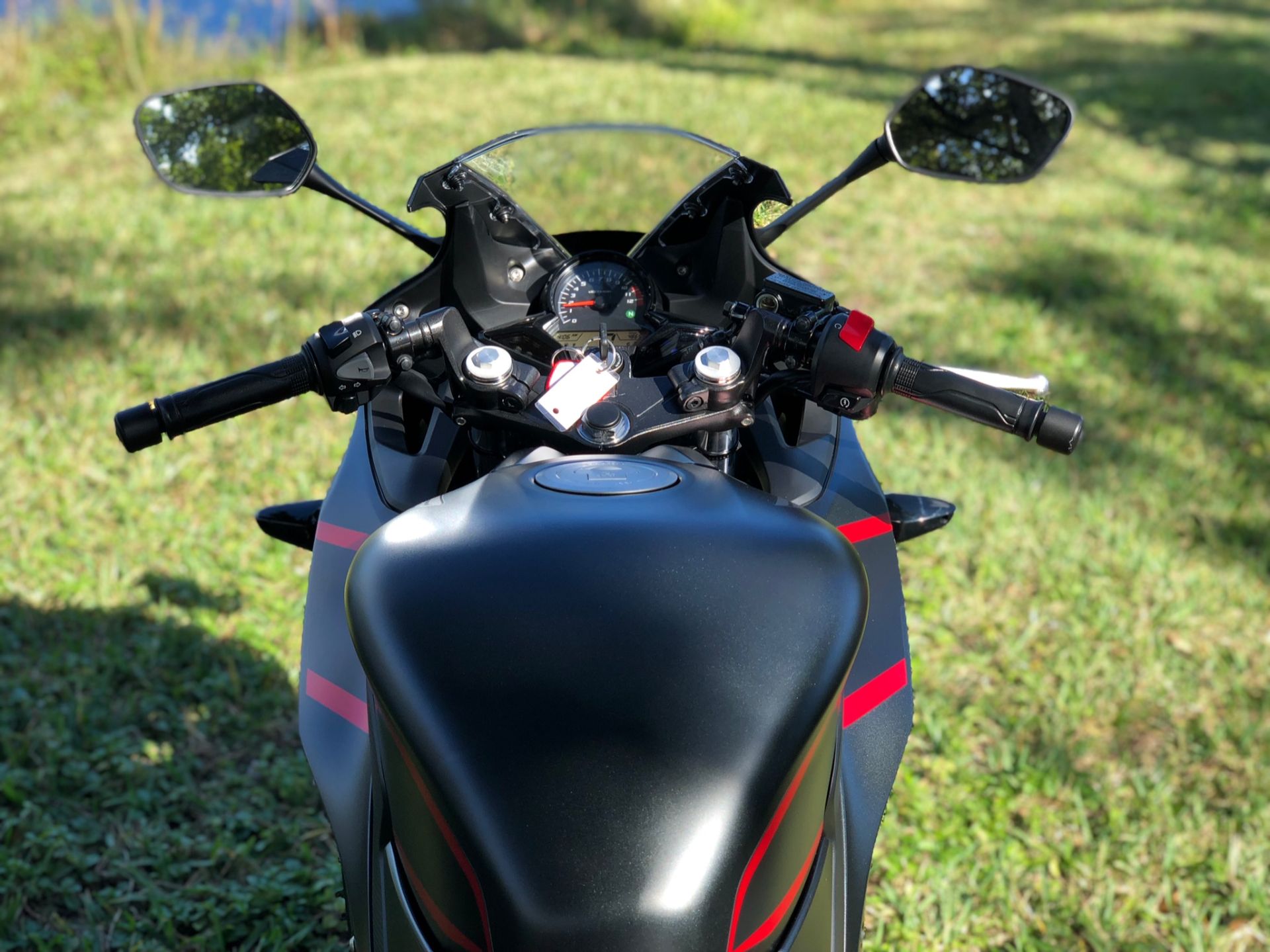 2019 Honda CBR300R ABS in North Miami Beach, Florida - Photo 10