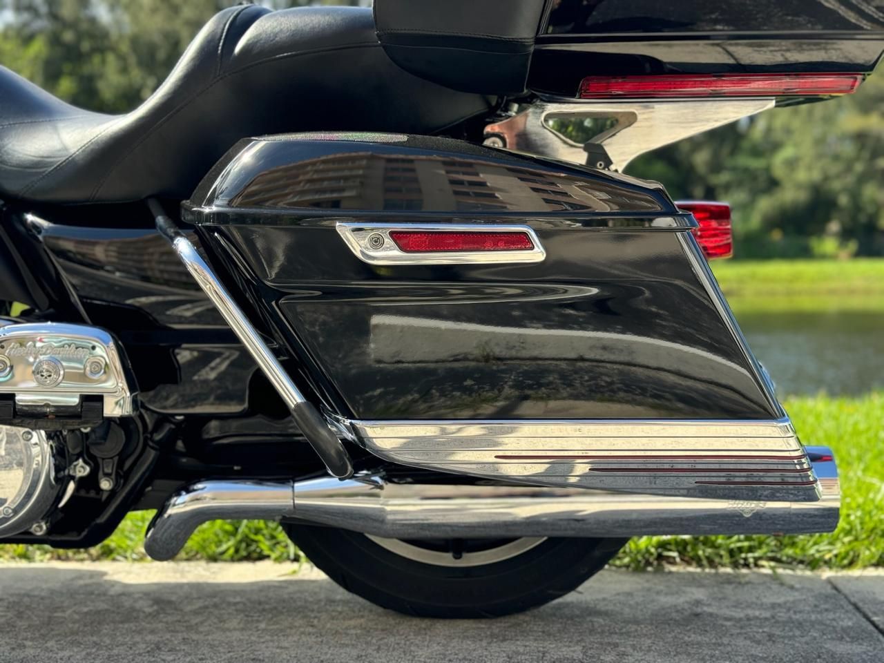 2019 Harley-Davidson Electra Glide® Ultra Classic® in North Miami Beach, Florida - Photo 16