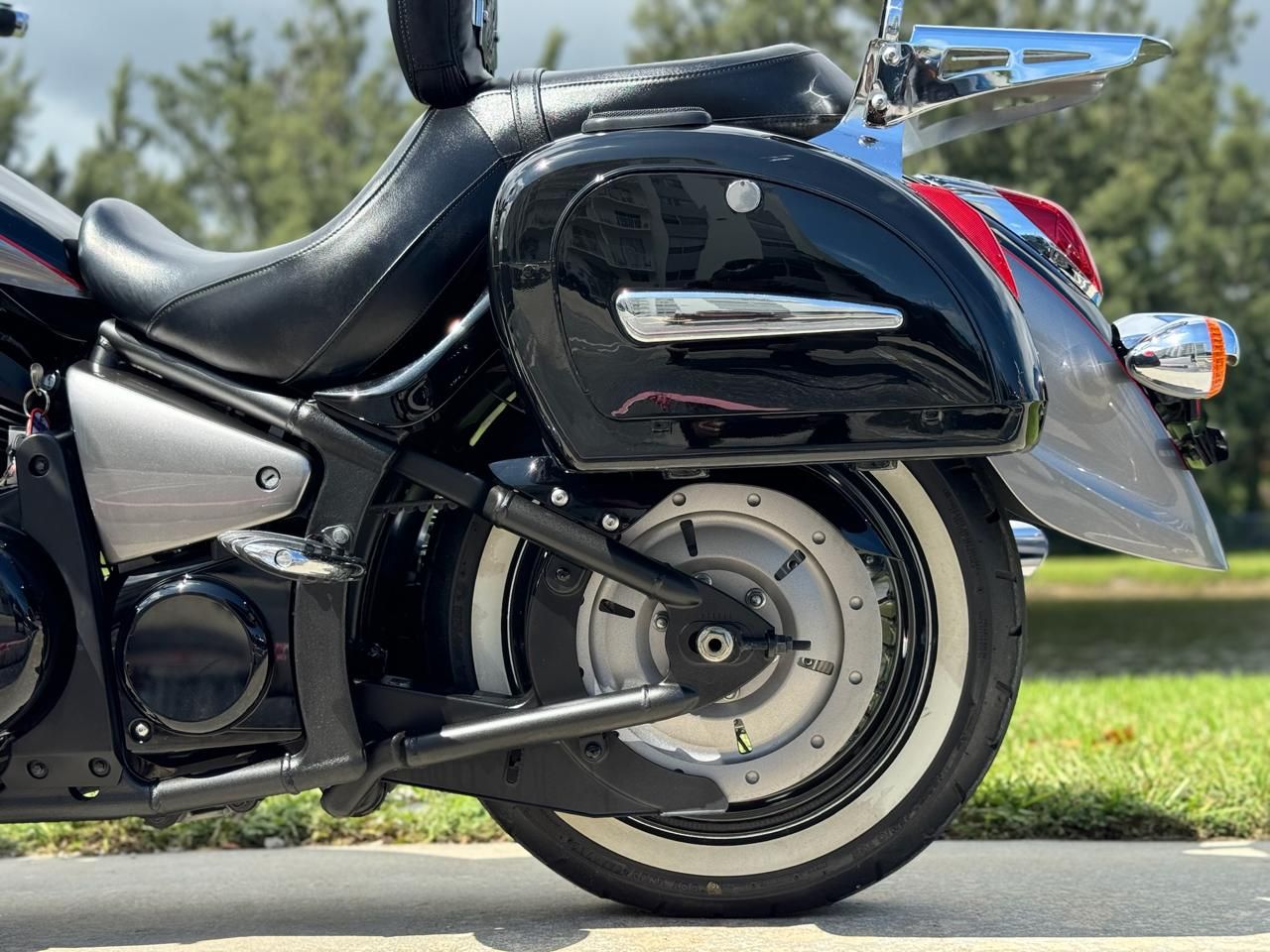 2014 Kawasaki Vulcan® 900 Classic LT in North Miami Beach, Florida - Photo 16