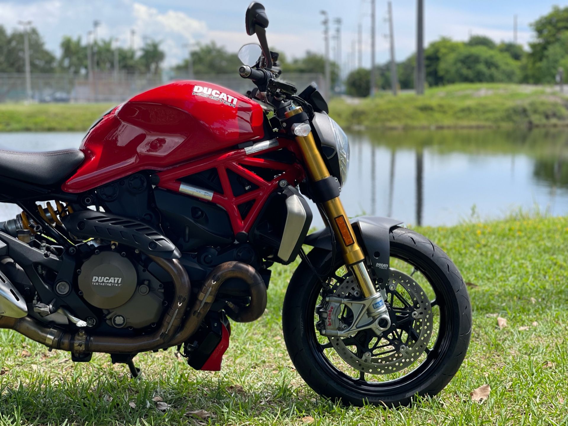 2015 Ducati Monster 1200 S Stripe in North Miami Beach, Florida - Photo 5