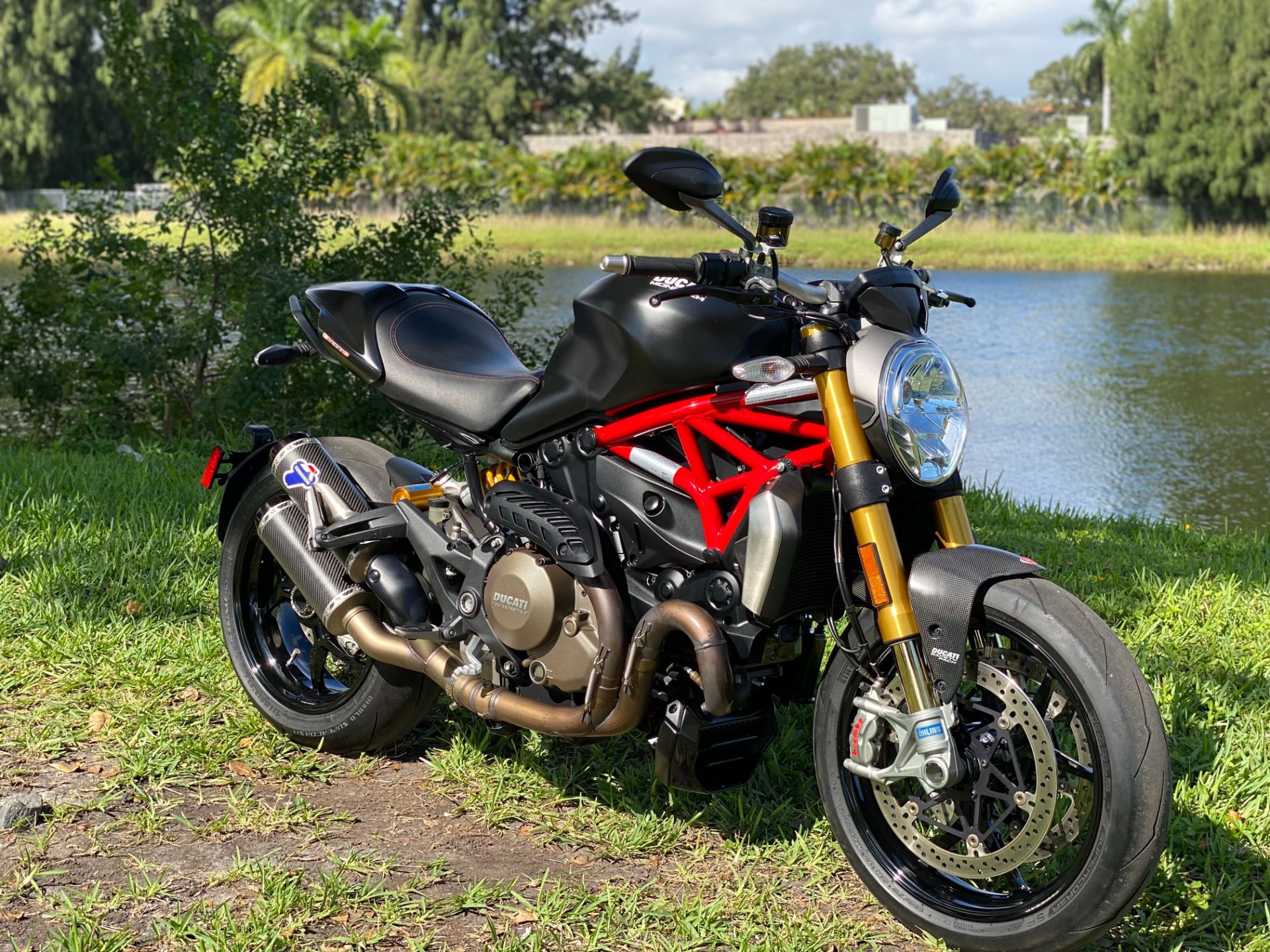 2015 Ducati Monster 1200 S Stripe in North Miami Beach, Florida - Photo 2