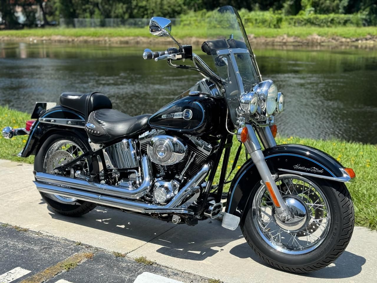 2006 Harley-Davidson Heritage Softail® Classic in North Miami Beach, Florida - Photo 1