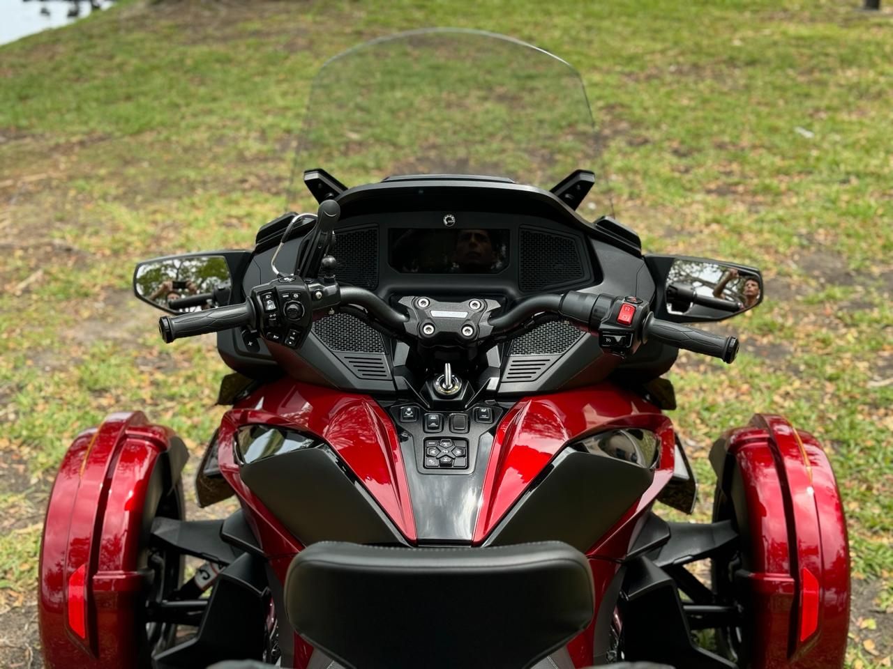 2022 Can-Am Spyder RT Limited in North Miami Beach, Florida - Photo 10