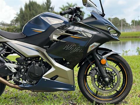 2023 Kawasaki Ninja 400 ABS in North Miami Beach, Florida - Photo 6