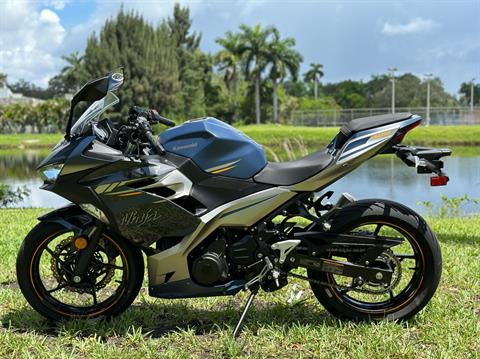 2023 Kawasaki Ninja 400 ABS in North Miami Beach, Florida - Photo 15