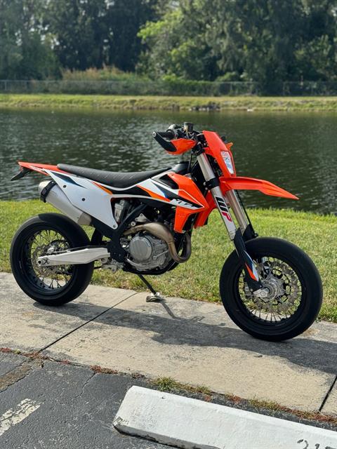 2021 KTM 450 SMR in North Miami Beach, Florida - Photo 2