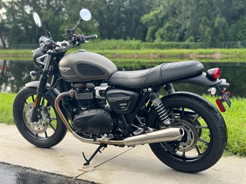 2022 Triumph Street Twin in North Miami Beach, Florida - Photo 14