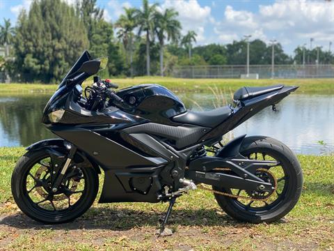 2022 Yamaha YZF-R3 ABS in North Miami Beach, Florida - Photo 14