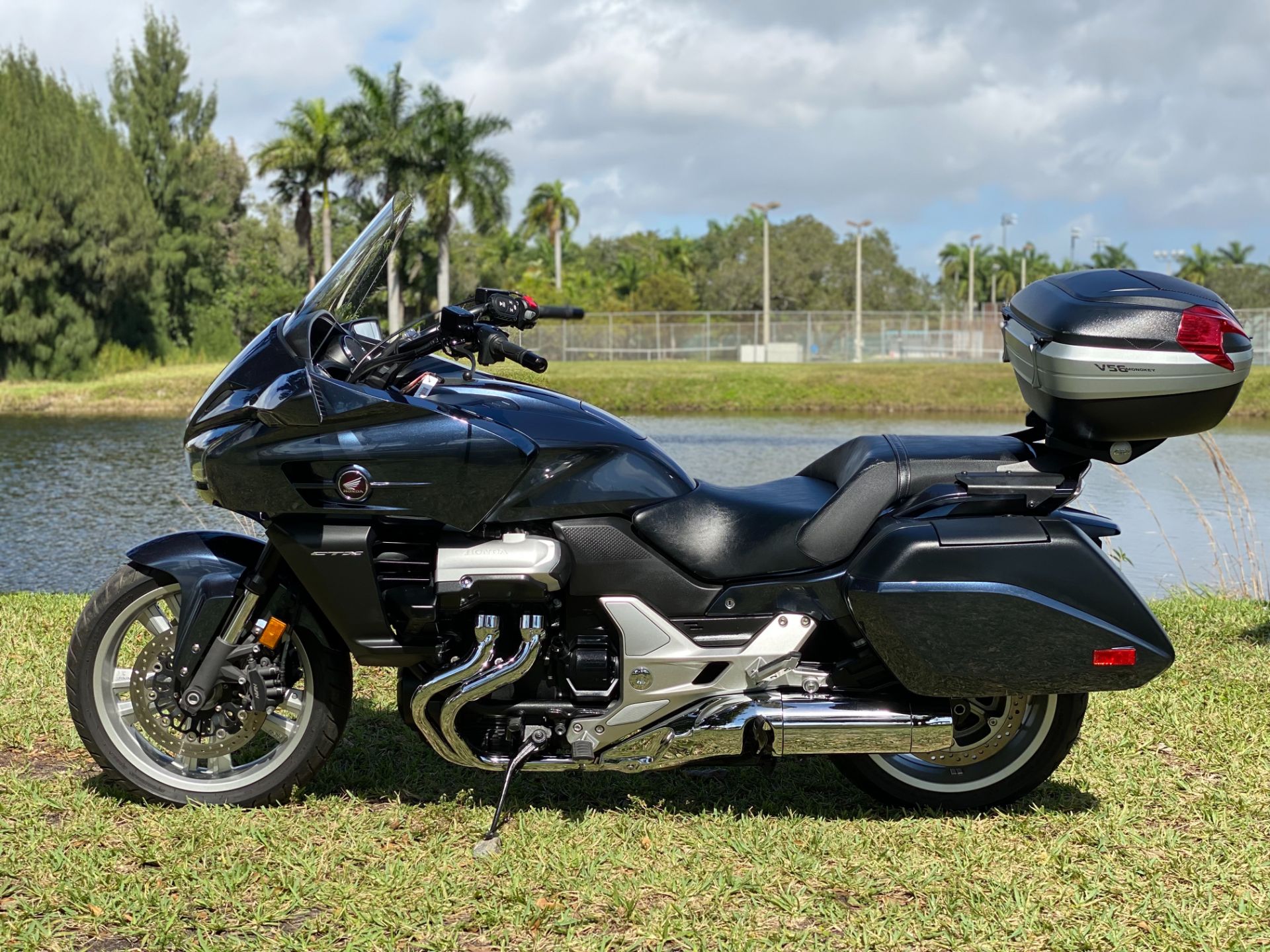 2014 Honda CTX®1300 in North Miami Beach, Florida - Photo 17