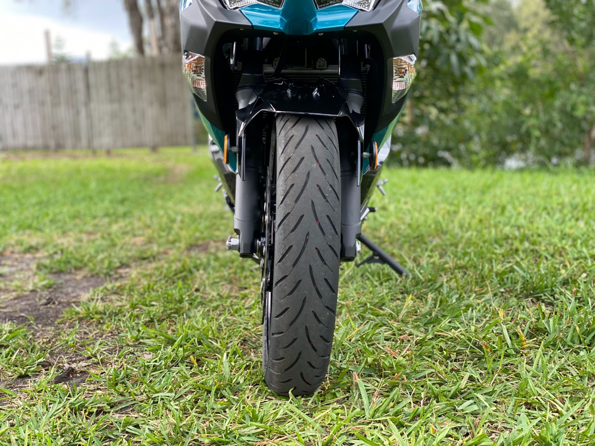 2021 Kawasaki Ninja 400 in North Miami Beach, Florida - Photo 8