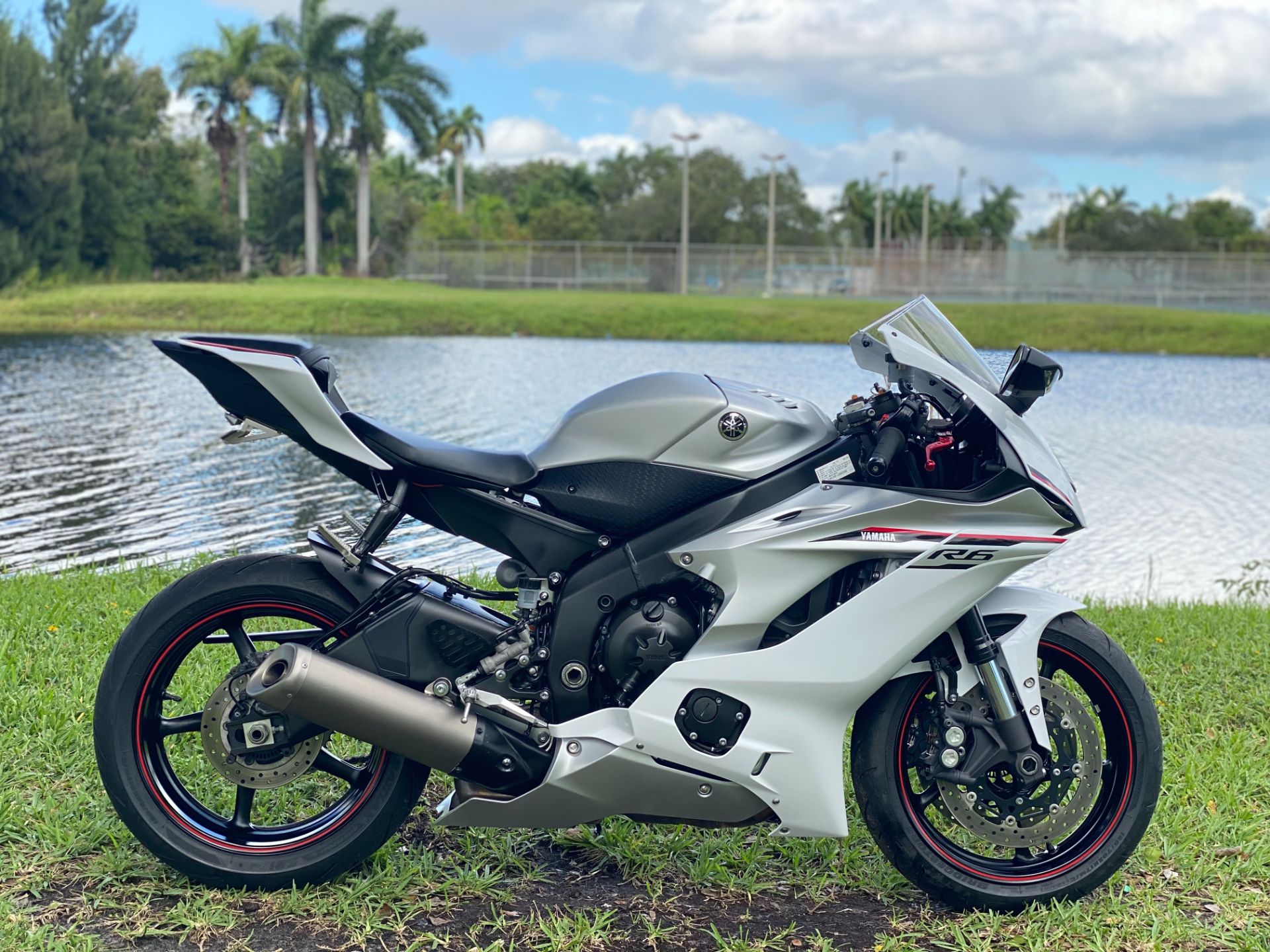 2018 Yamaha YZF-R6 in North Miami Beach, Florida - Photo 3