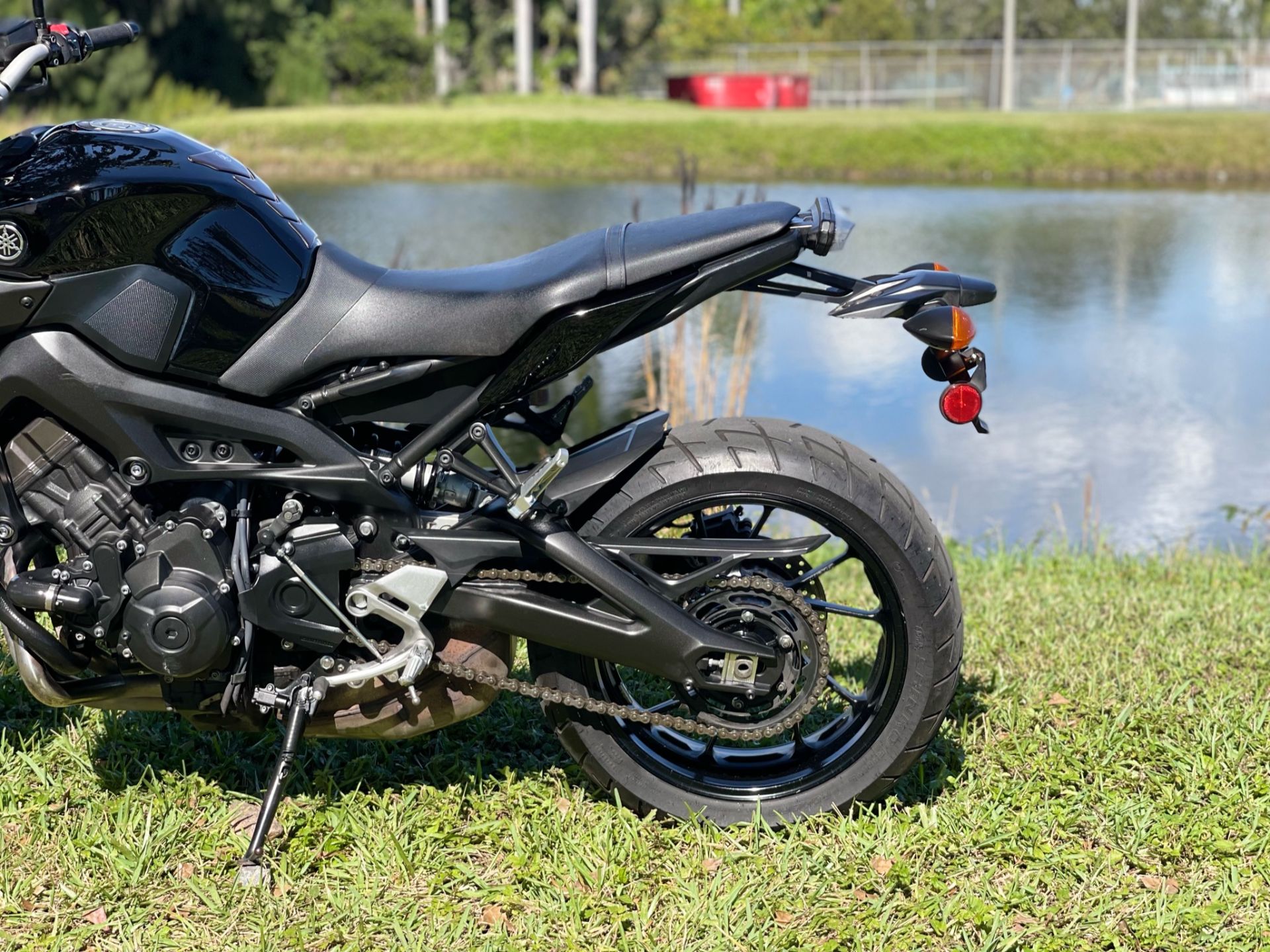 2016 Yamaha FZ-09 in North Miami Beach, Florida - Photo 22