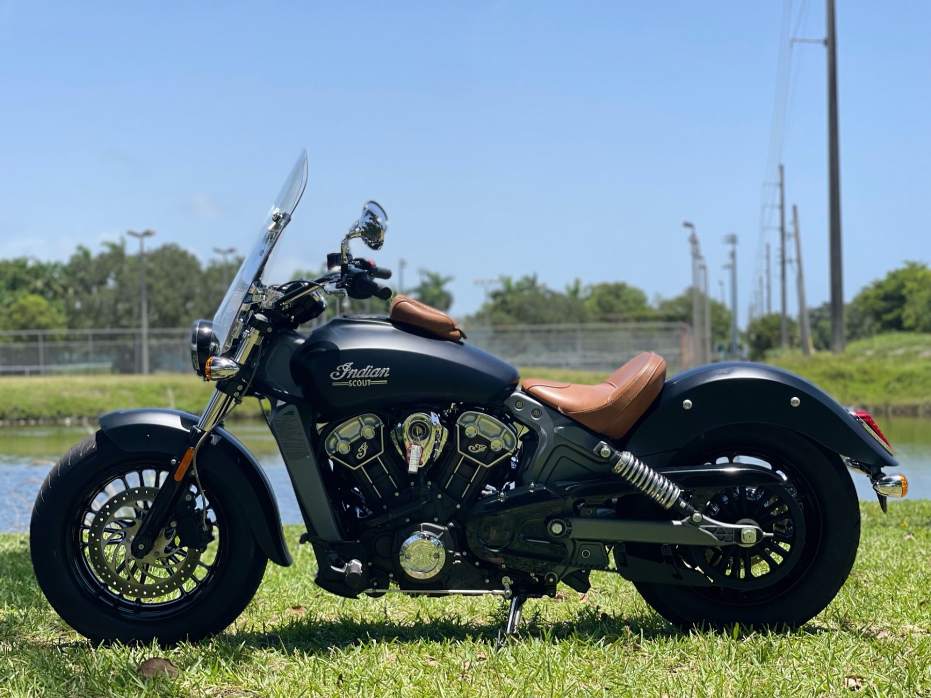 2015 Indian Scout™ in North Miami Beach, Florida - Photo 19
