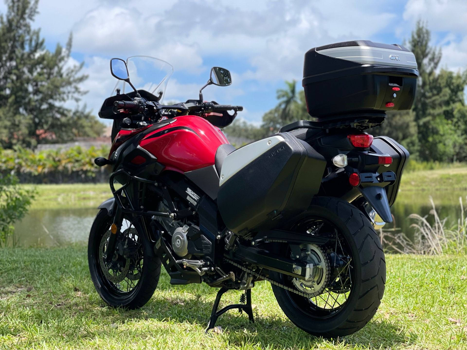 2019 Suzuki V-Strom 650XT Touring in North Miami Beach, Florida - Photo 20
