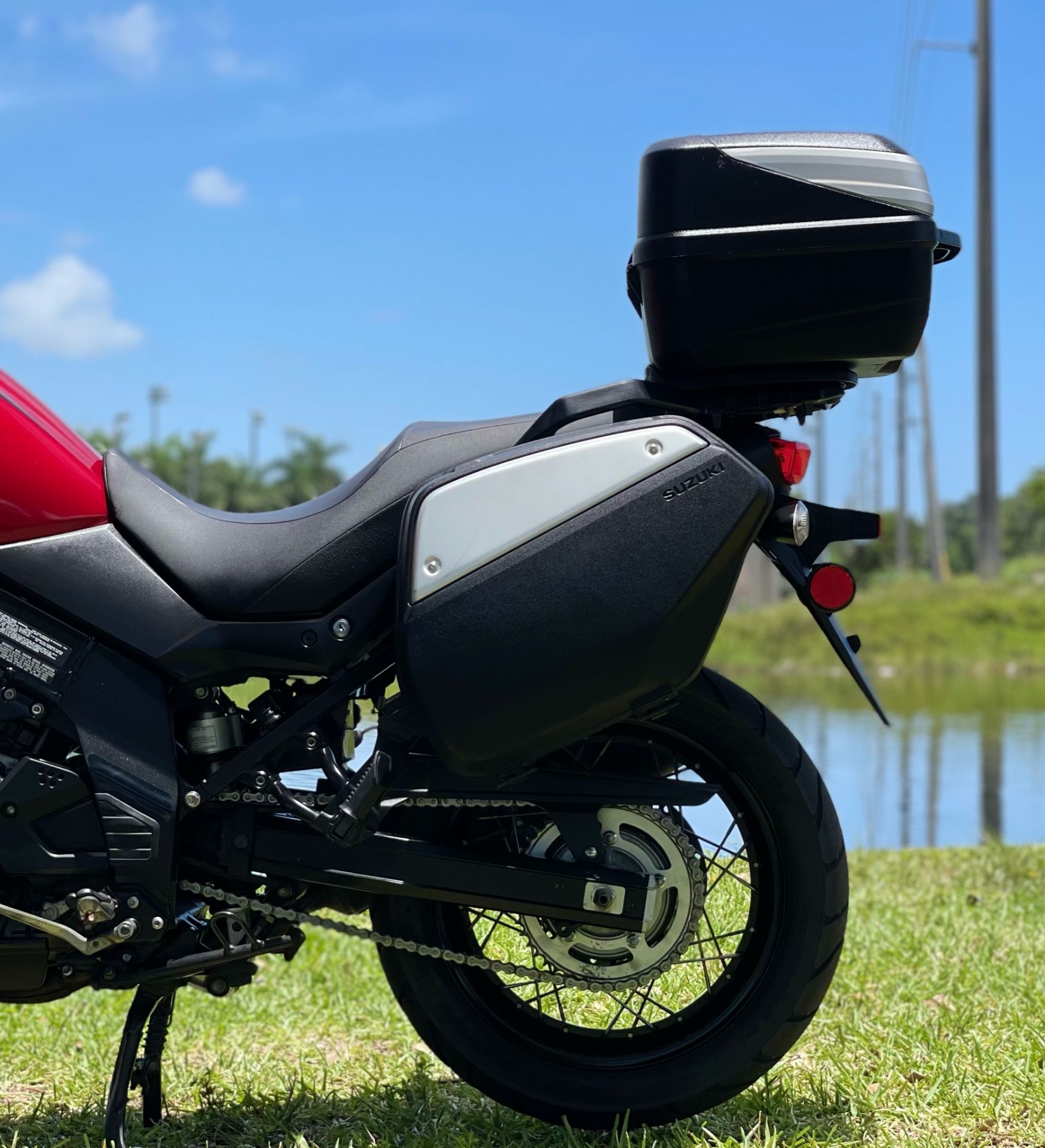 2019 Suzuki V-Strom 650XT Touring in North Miami Beach, Florida - Photo 22