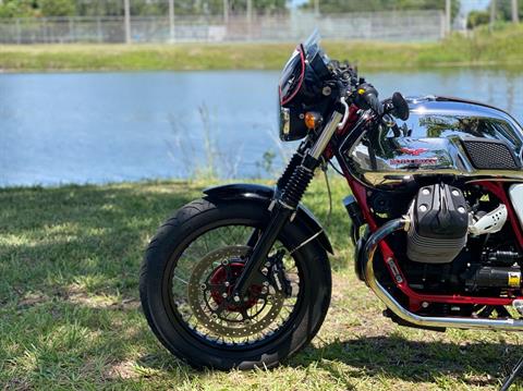 2013 Moto Guzzi V7 Racer in North Miami Beach, Florida - Photo 20