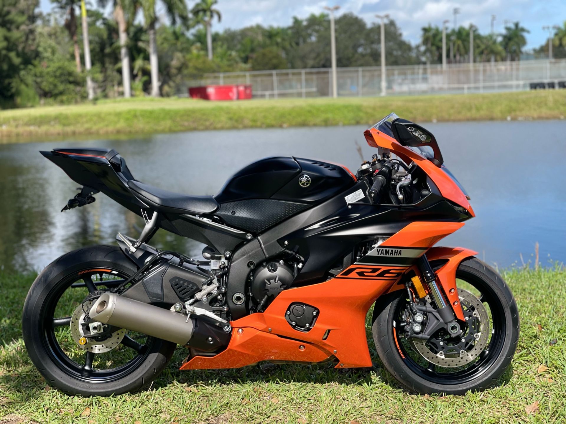 2020 Yamaha YZF-R6 in North Miami Beach, Florida - Photo 3